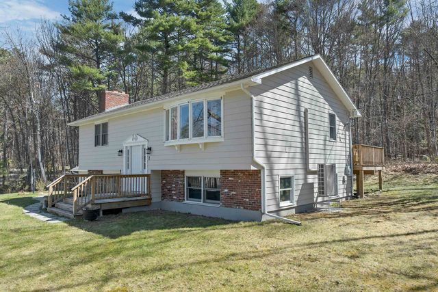 1 Robin Acres Drive, Wolfeboro, NH 03894