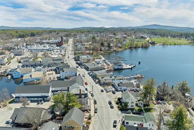 1 Robin Acres Drive, Wolfeboro, NH 03894