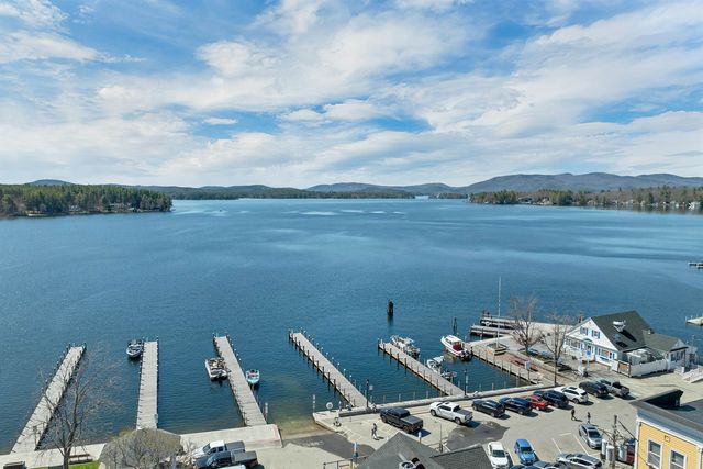 1 Robin Acres Drive, Wolfeboro, NH 03894