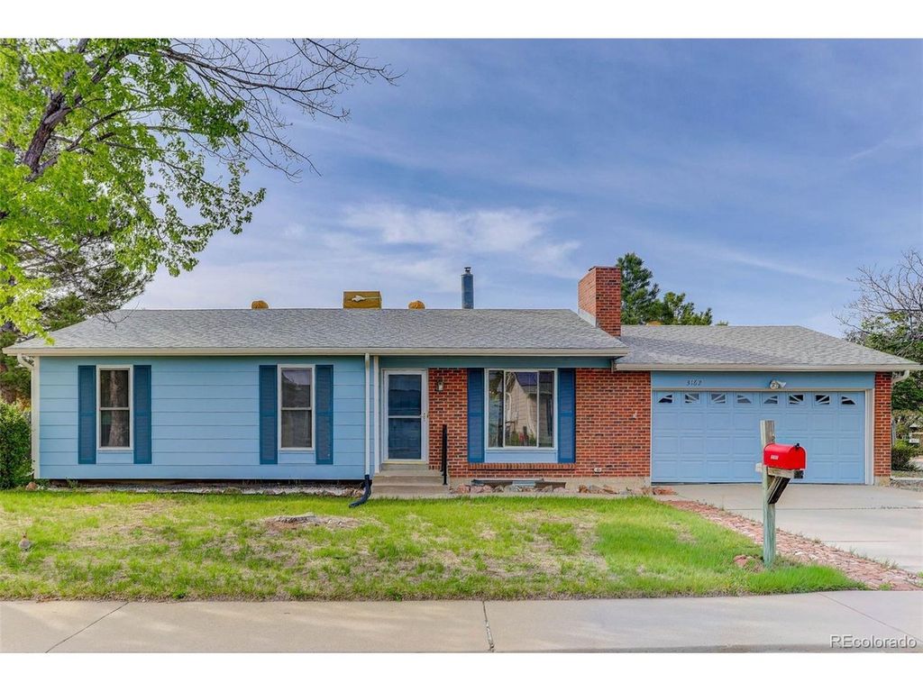 3162 W 10th Avenue Pl, Broomfield, CO 80020