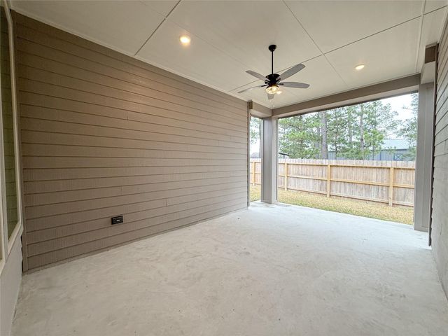 18143 Hemlock Hazel Lane, Magnolia, TX 77355