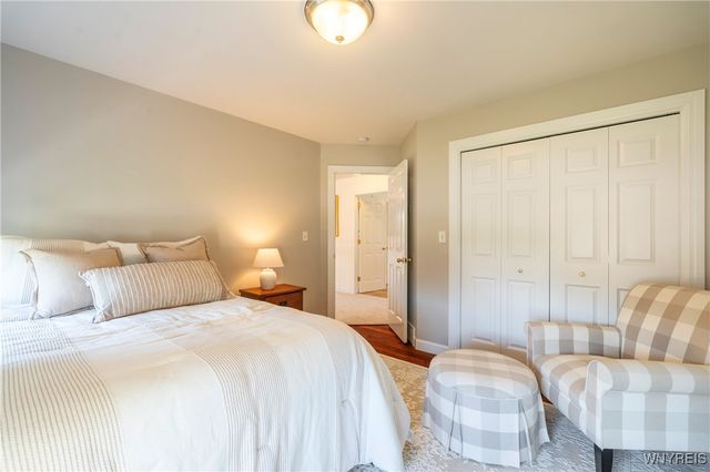 5627 Marthas Vineyard, Clarence, NY 14032