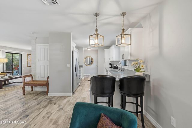 59 N Avenida Natachee, Tucson, AZ 85710