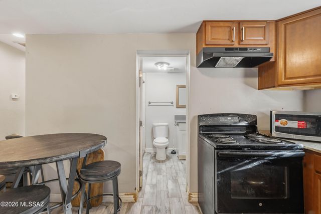 59 N Avenida Natachee, Tucson, AZ 85710