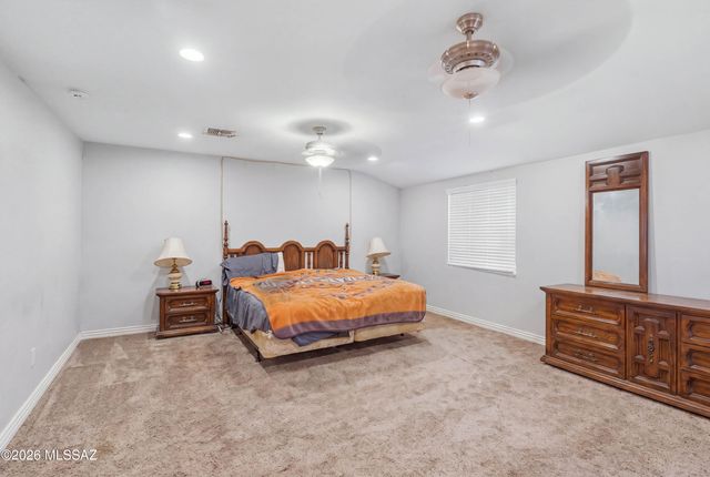 59 N Avenida Natachee, Tucson, AZ 85710