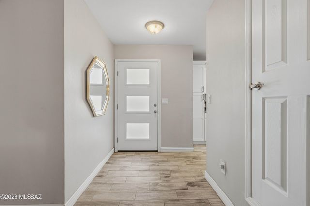 59 N Avenida Natachee, Tucson, AZ 85710