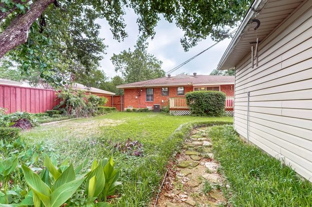 7305 Lehigh Drive, Dallas, TX 75214