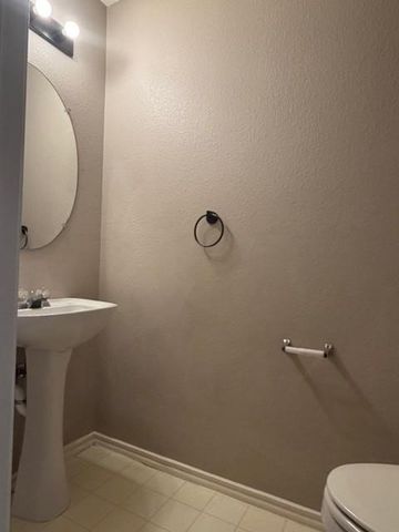 8110 Hawick DR, Round Rock, TX 78681