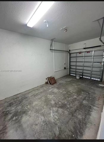 12645 NW 24th Ave, Miami, FL 33167