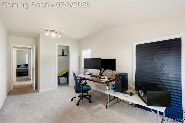 27085 Dartmouth Street, Madison Heights, MI 48071