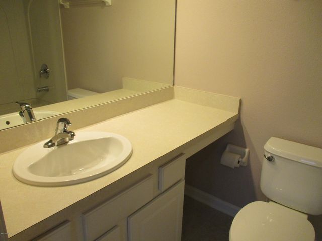 3684 SUMMERLIN Lane E, Jacksonville, FL 32224