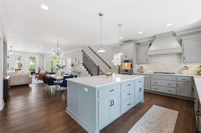 711 Corbin Terrace, Kansas City, MO 64111