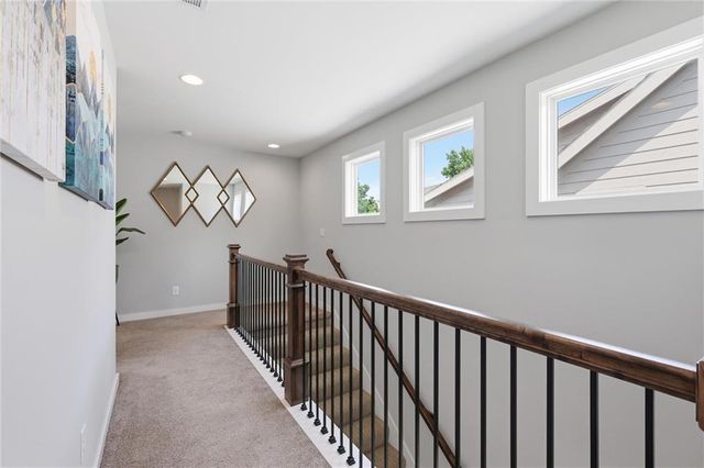 711 Corbin Terrace, Kansas City, MO 64111
