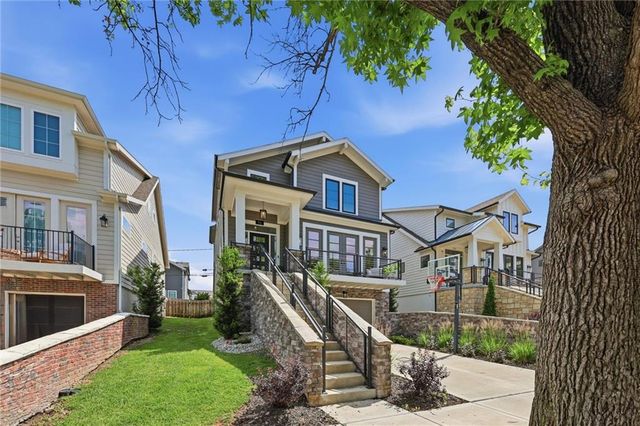711 Corbin Terrace, Kansas City, MO 64111