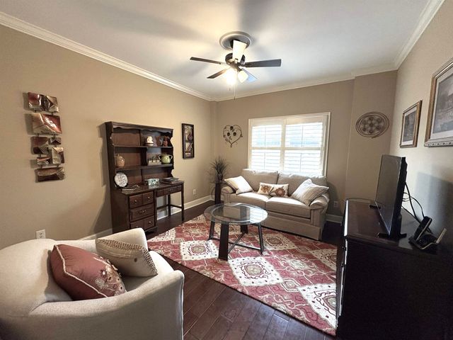 5400 Park Ave Apt 104, Memphis, TN 38119