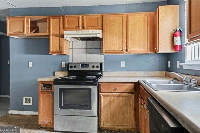 1451 Kennesaw Drive NW, Atlanta, GA 30318