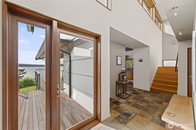 838 Sundown Lane, Camano Island, WA 98282