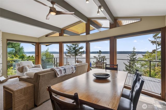 838 Sundown Lane, Camano Island, WA 98282