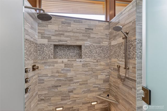 838 Sundown Lane, Camano Island, WA 98282