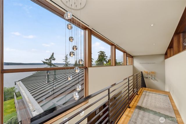 838 Sundown Lane, Camano Island, WA 98282