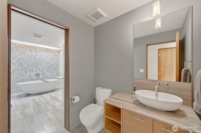 838 Sundown Lane, Camano Island, WA 98282