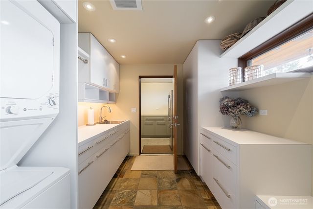 838 Sundown Lane, Camano Island, WA 98282
