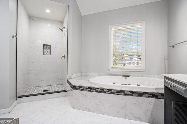 5010 Highland Oaks Court SE, Smyrna, GA 30126