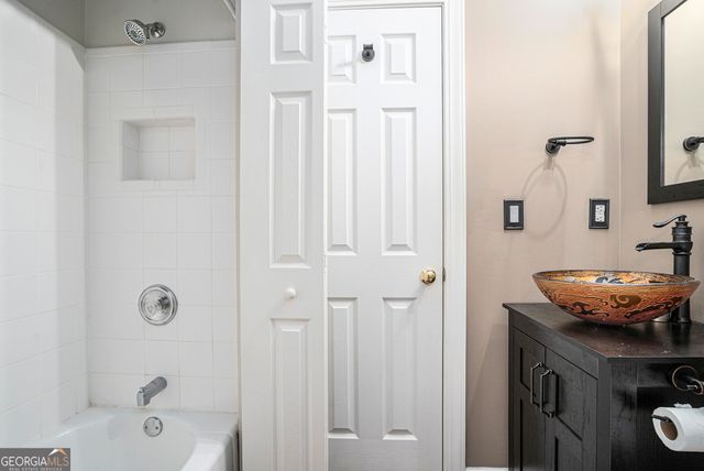 5010 Highland Oaks Court SE, Smyrna, GA 30126