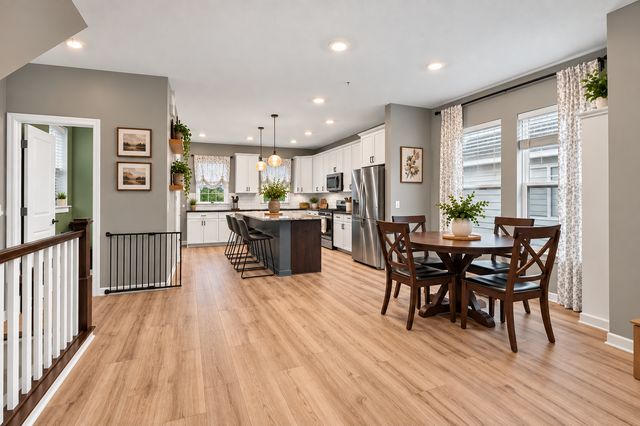 393 Rum River Way, Anoka, MN 55303