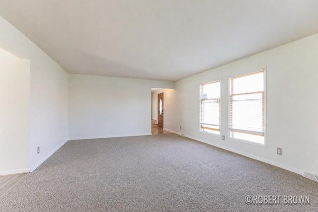 2074 Wolfboro Drive Se, City Of Kentwood, MI 49508