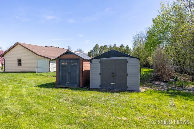 2074 Wolfboro Drive Se, City Of Kentwood, MI 49508