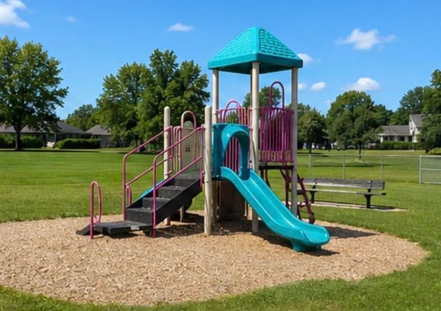 2074 Wolfboro Drive Se, City Of Kentwood, MI 49508