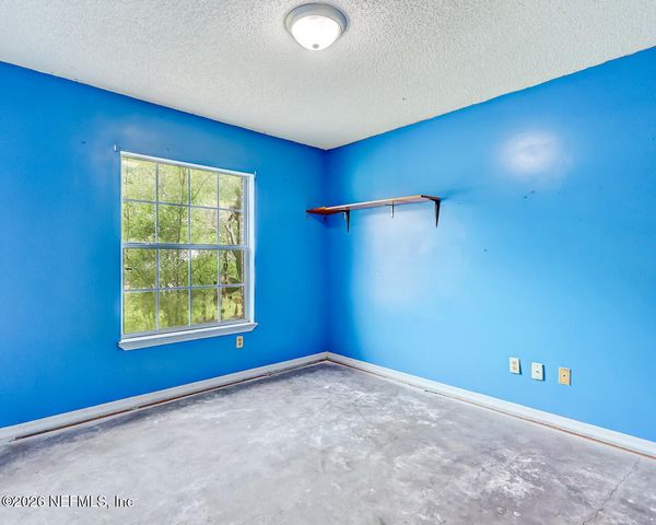 8479 THREE CREEKS Boulevard, Jacksonville, FL 32220