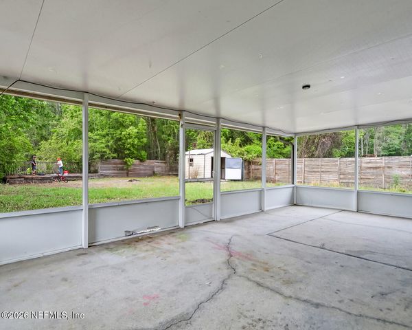 8479 THREE CREEKS Boulevard, Jacksonville, FL 32220