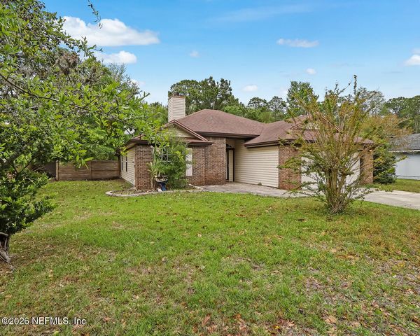 8479 THREE CREEKS Boulevard, Jacksonville, FL 32220