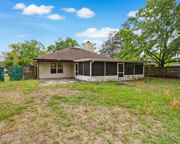 8479 THREE CREEKS Boulevard, Jacksonville, FL 32220