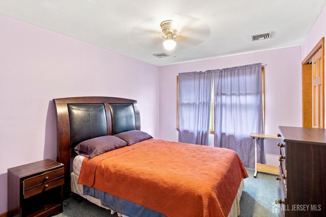 126 N Hill Road, Colonia, NJ 07067