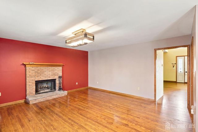 126 N Hill Road, Colonia, NJ 07067
