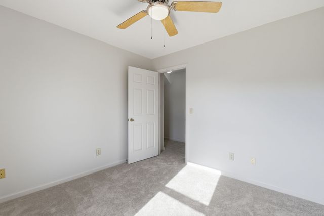 262 Kathleen Ct, Clarksville, TN 37043
