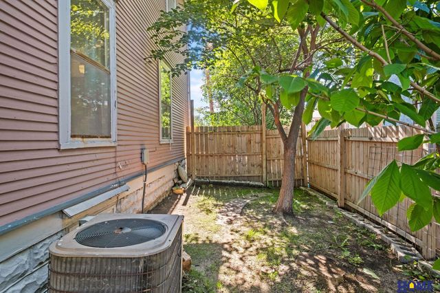 1316 S 23rd Street, Lincoln, NE 68502