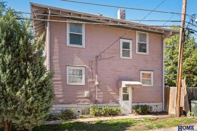 1316 S 23rd Street, Lincoln, NE 68502
