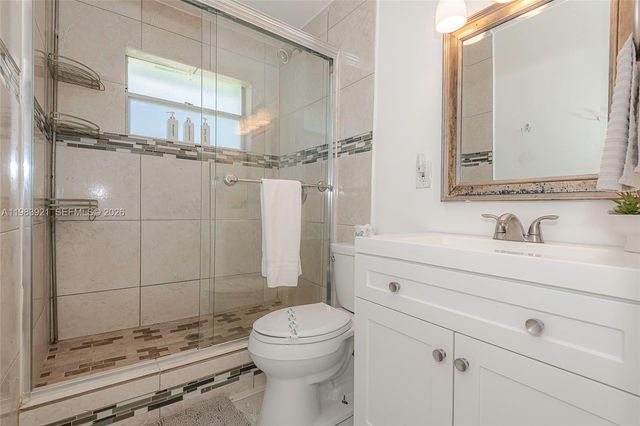 201 Columbus Pkwy, Hollywood, FL 33021