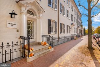 1305 30TH ST NW #106, Washington, DC 20007