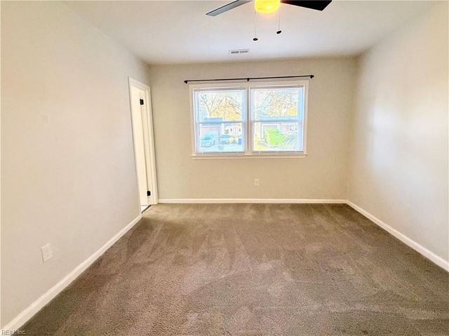 508 Marlin DR, Newport News, VA 23602