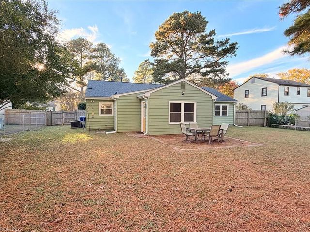 508 Marlin DR, Newport News, VA 23602