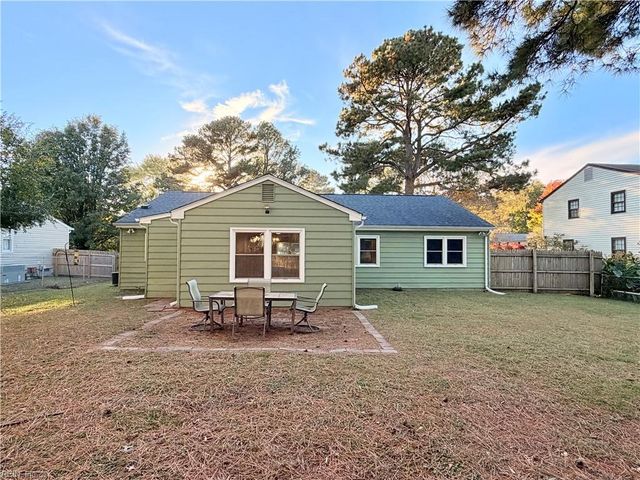 508 Marlin DR, Newport News, VA 23602