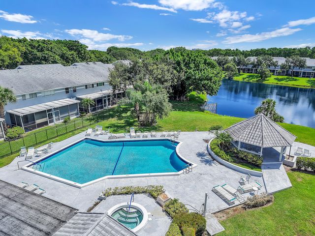 6191 Old Court Road 806, Boca Raton, FL 33433