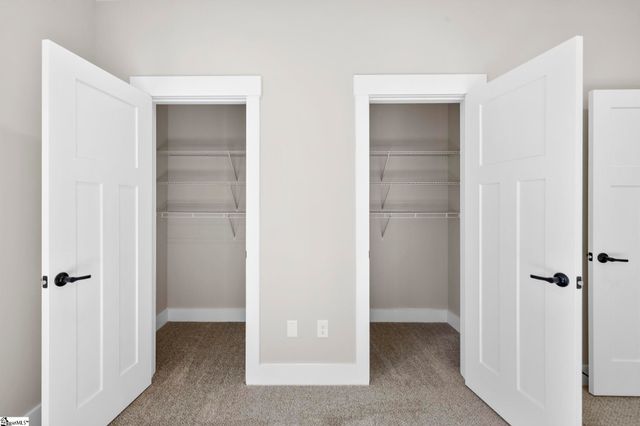 369 Scenic Avenue, Campobello, SC 29322