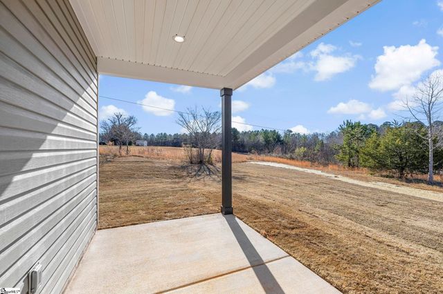 369 Scenic Avenue, Campobello, SC 29322