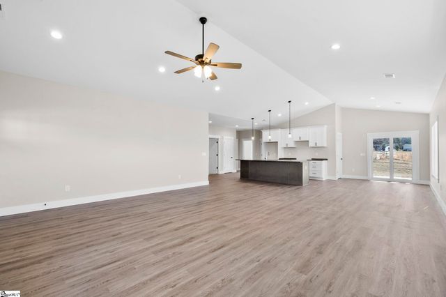 369 Scenic Avenue, Campobello, SC 29322